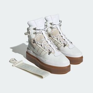 Adidas IVY PARK SUPER SLEEK BOOT from Superstar Beyoncé women size 9.5 US